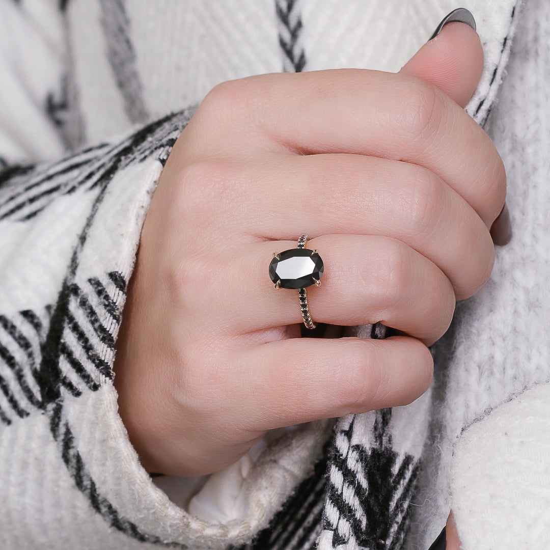 Alma Oscura - Black & White Natural Black Diamond Oval Cut Engagement Ring