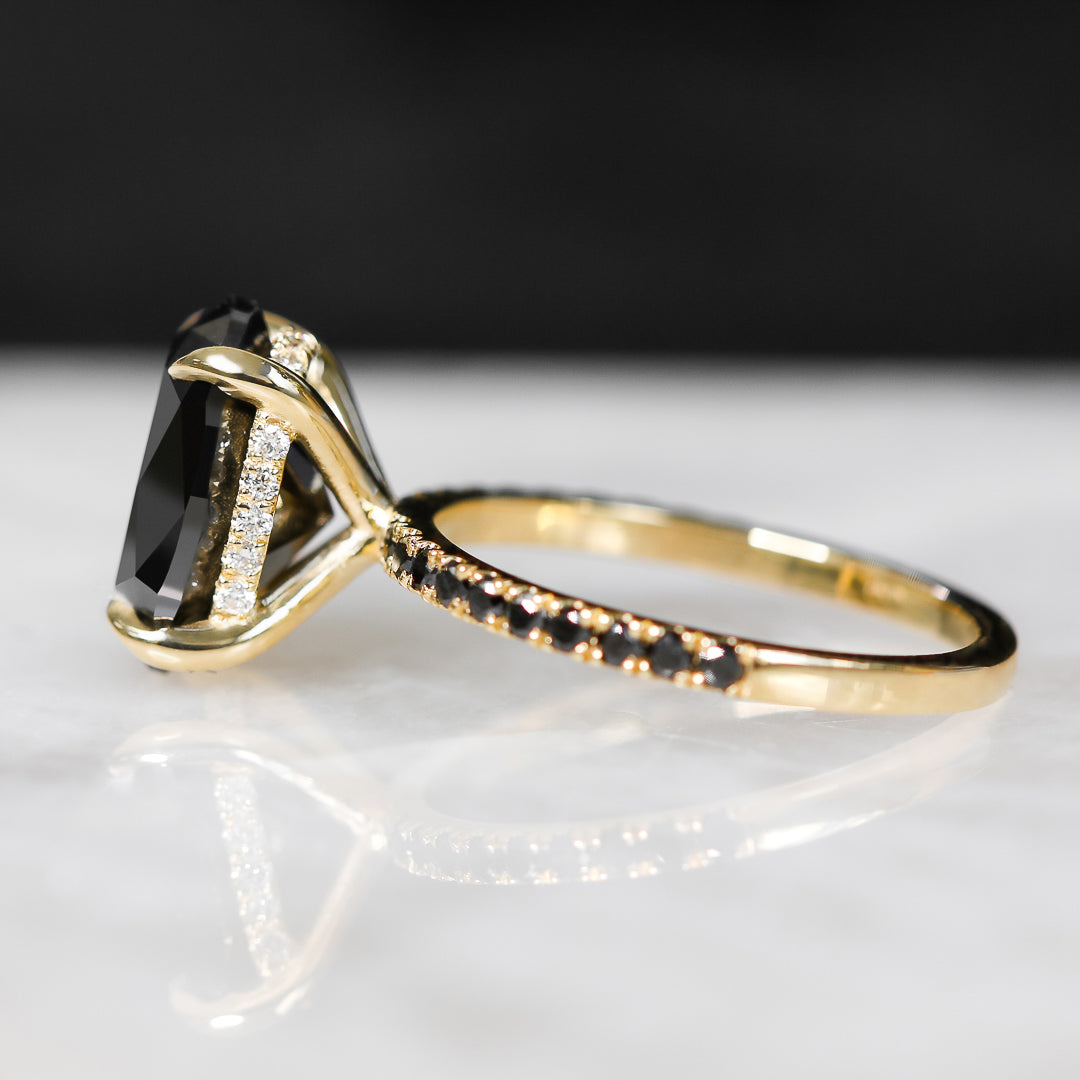 Alma Oscura - Black & White Natural Black Diamond Oval Cut Engagement Ring