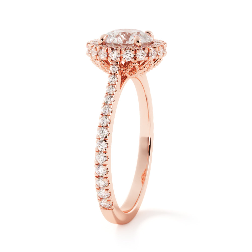 Decorative Natural Round Diamond Engagement Ring