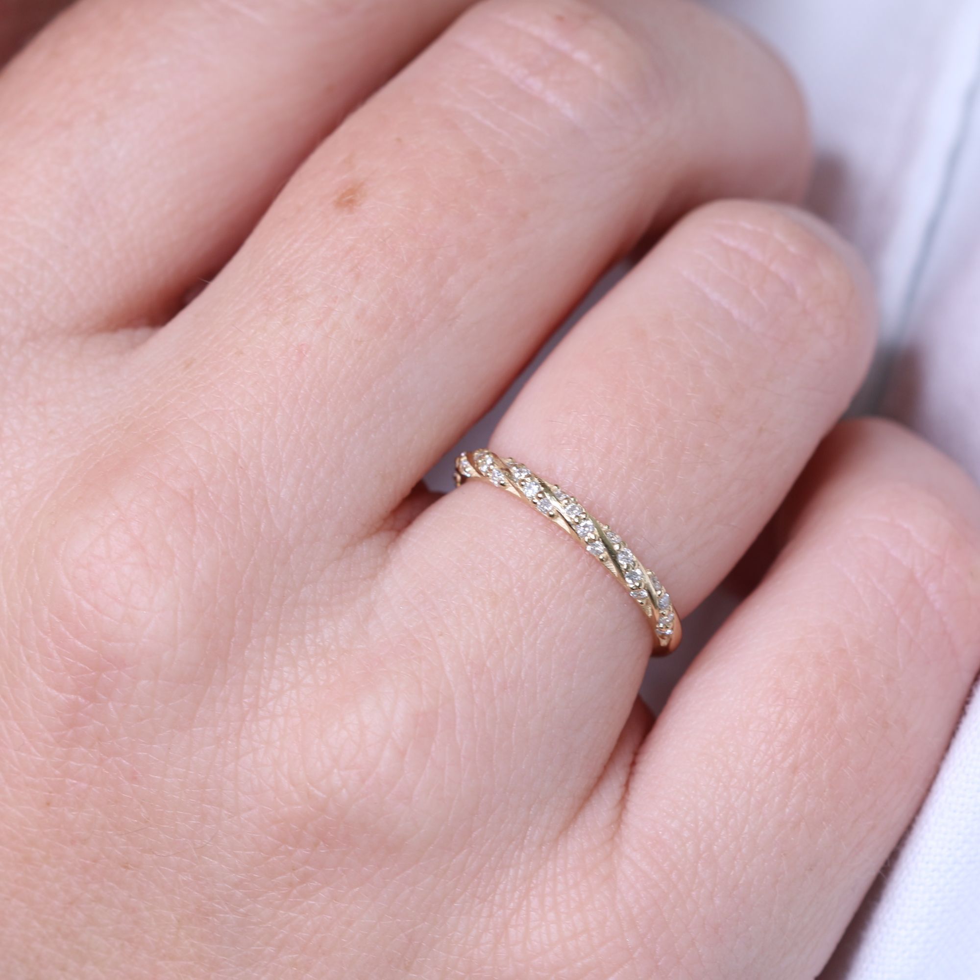 Wwisted Shank Natural  cut Diamond Wedding Band