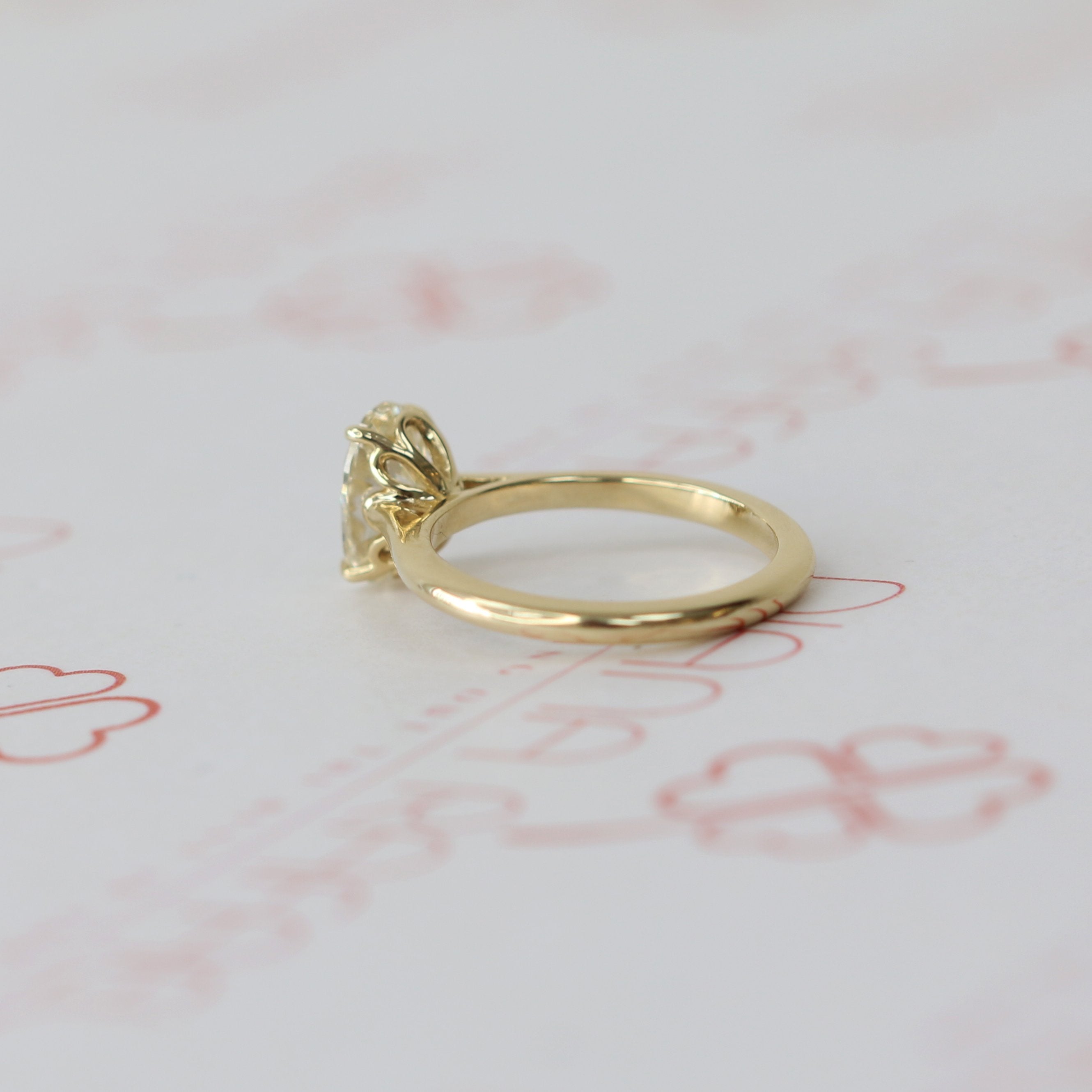 Decorative settings Natural Oval  Diamond Engagement Ring