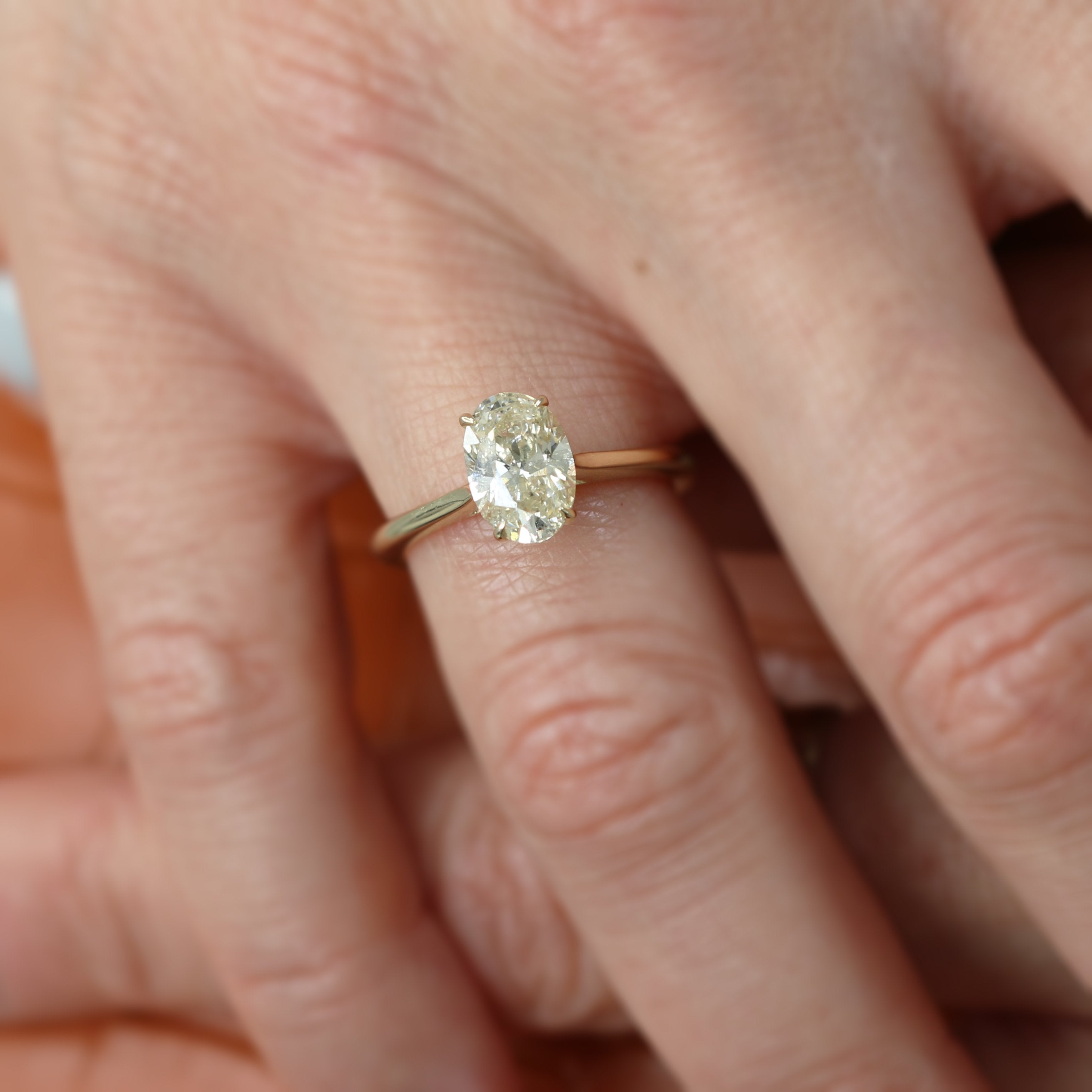 Decorative settings Natural Oval  Diamond Engagement Ring