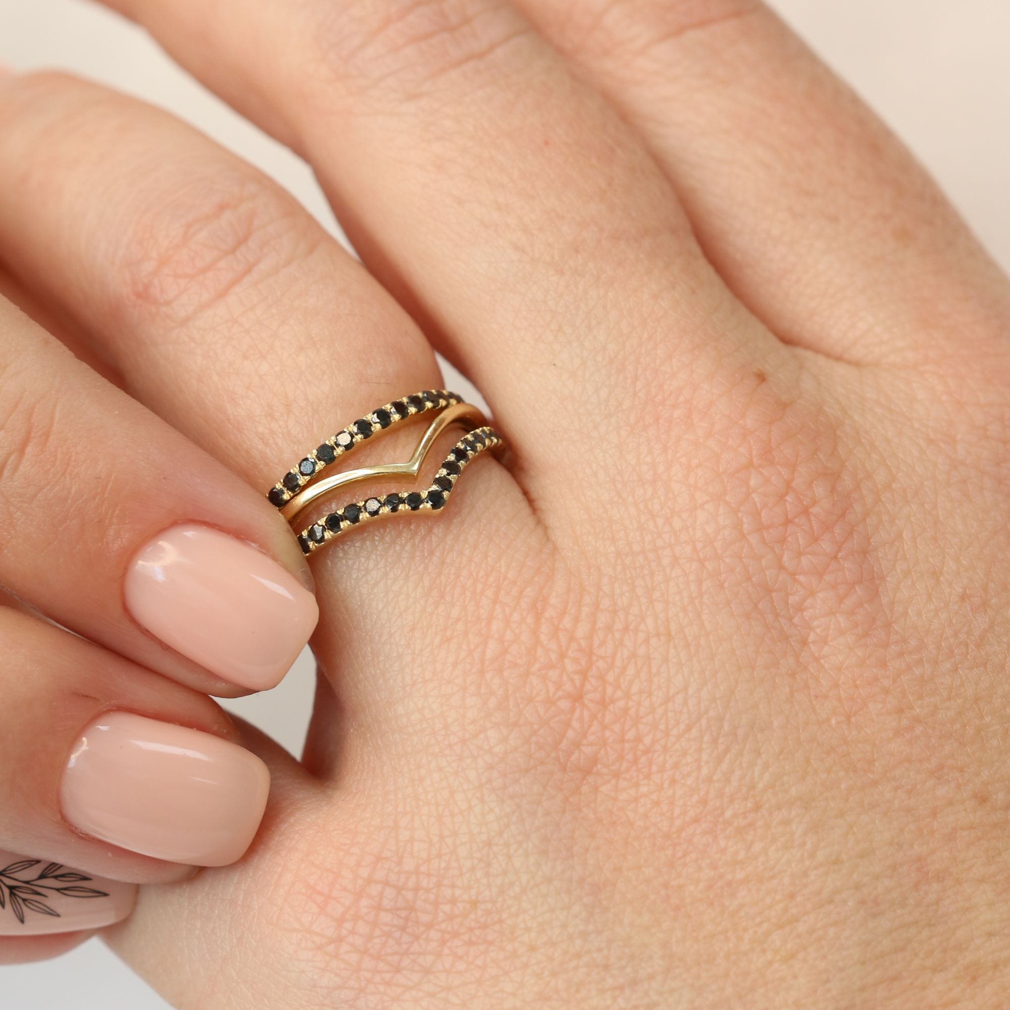 Unique Wedding Ring with  Cut Natural Black Diamonds