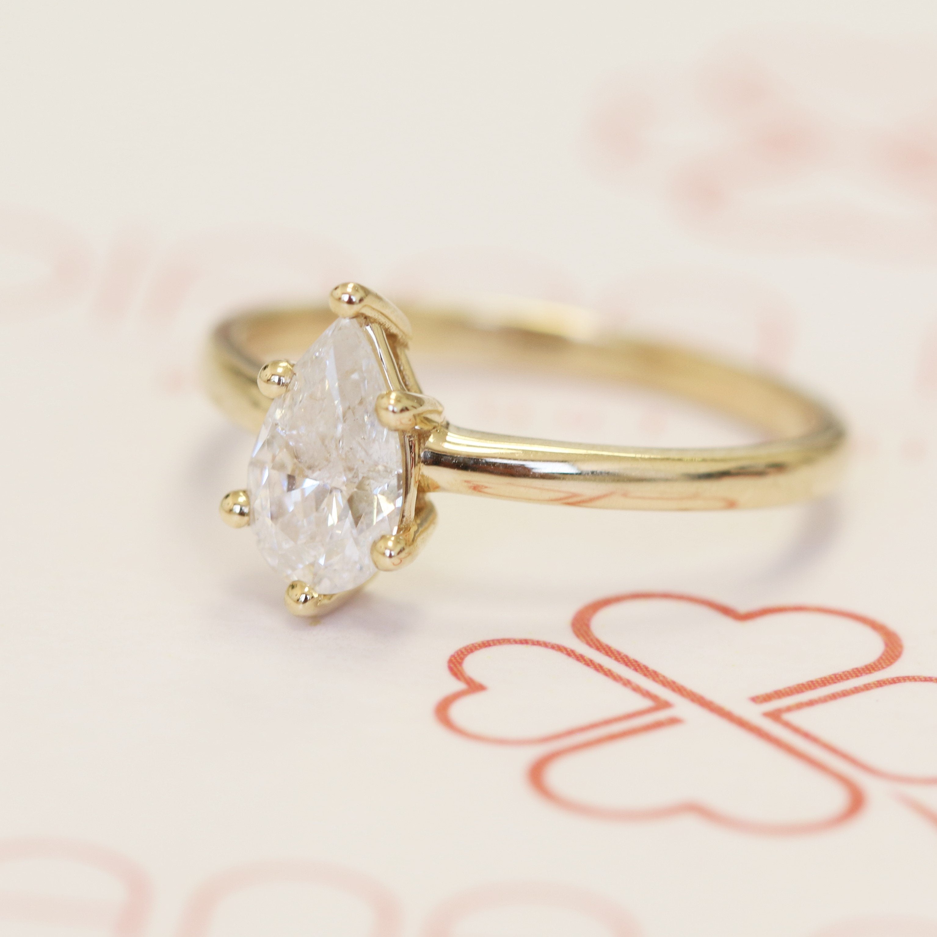 6 prongs Natural Pear cut Diamond Engagement Ring