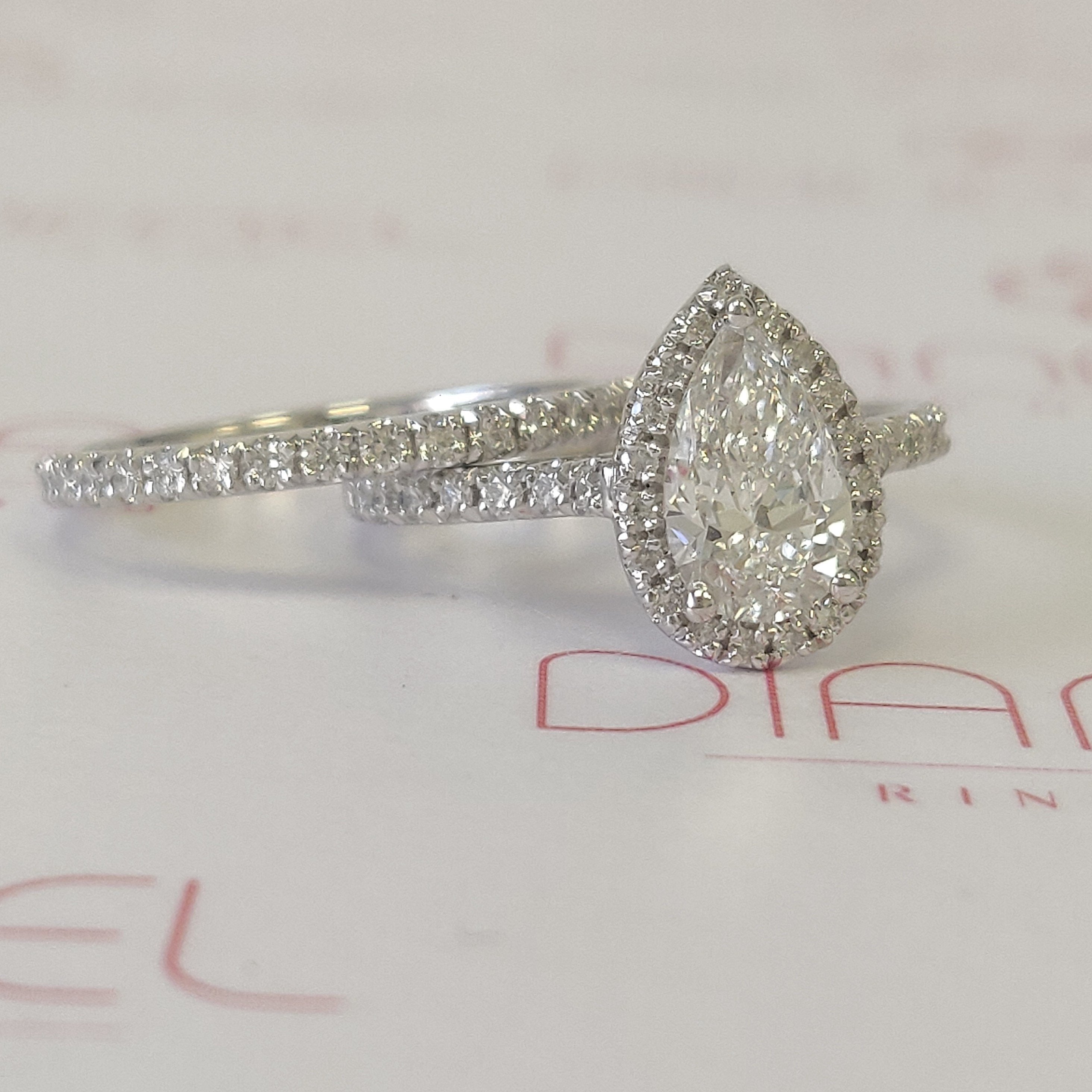 Halo Natural Pear Cut Diamond Engagement Set