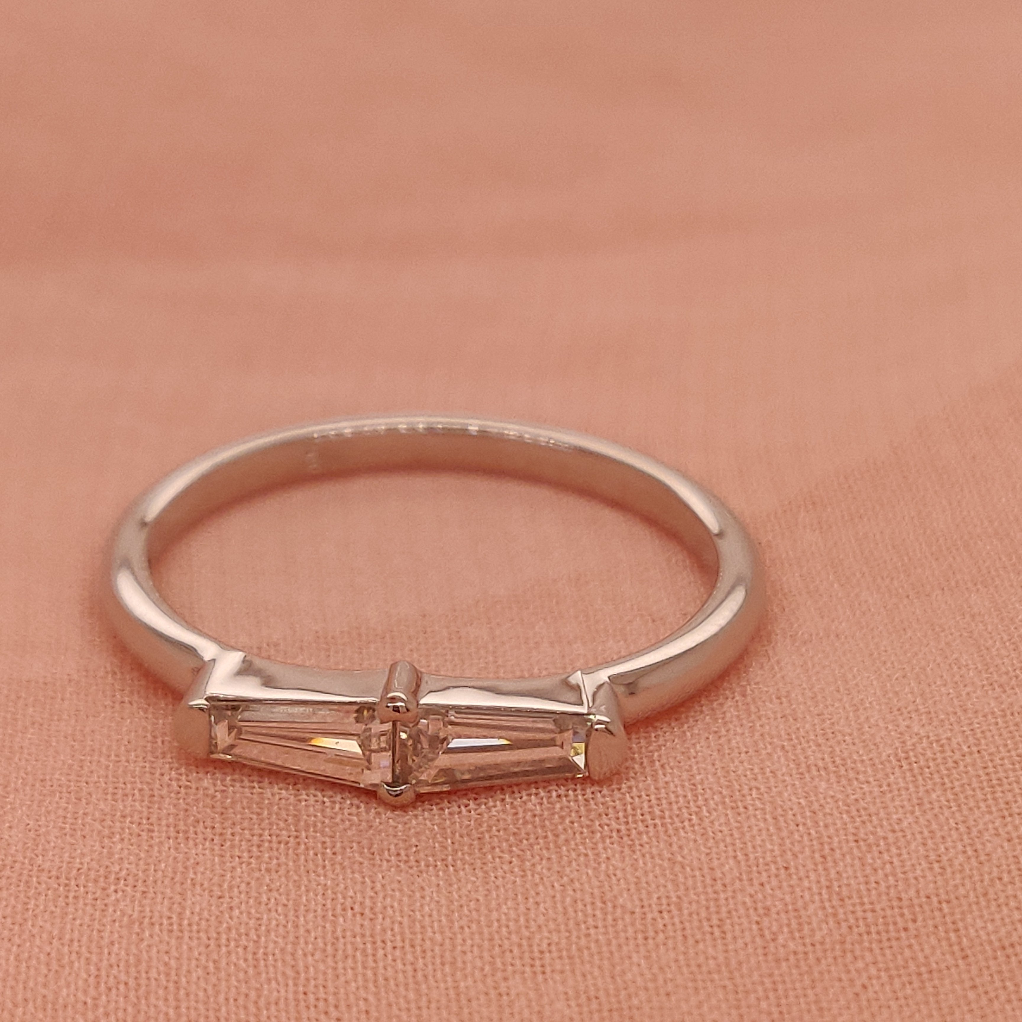 Lampshade - Geometric Natural Tappered cut Diamond Wedding Band