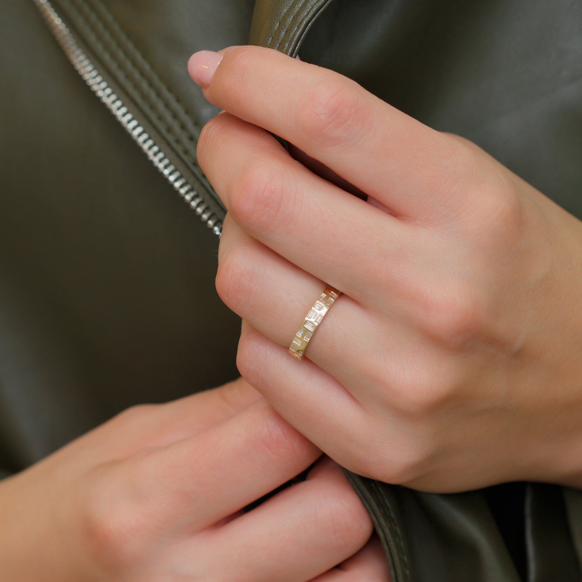 Geometric Natural Baguette Cut Diamond Wedding Band