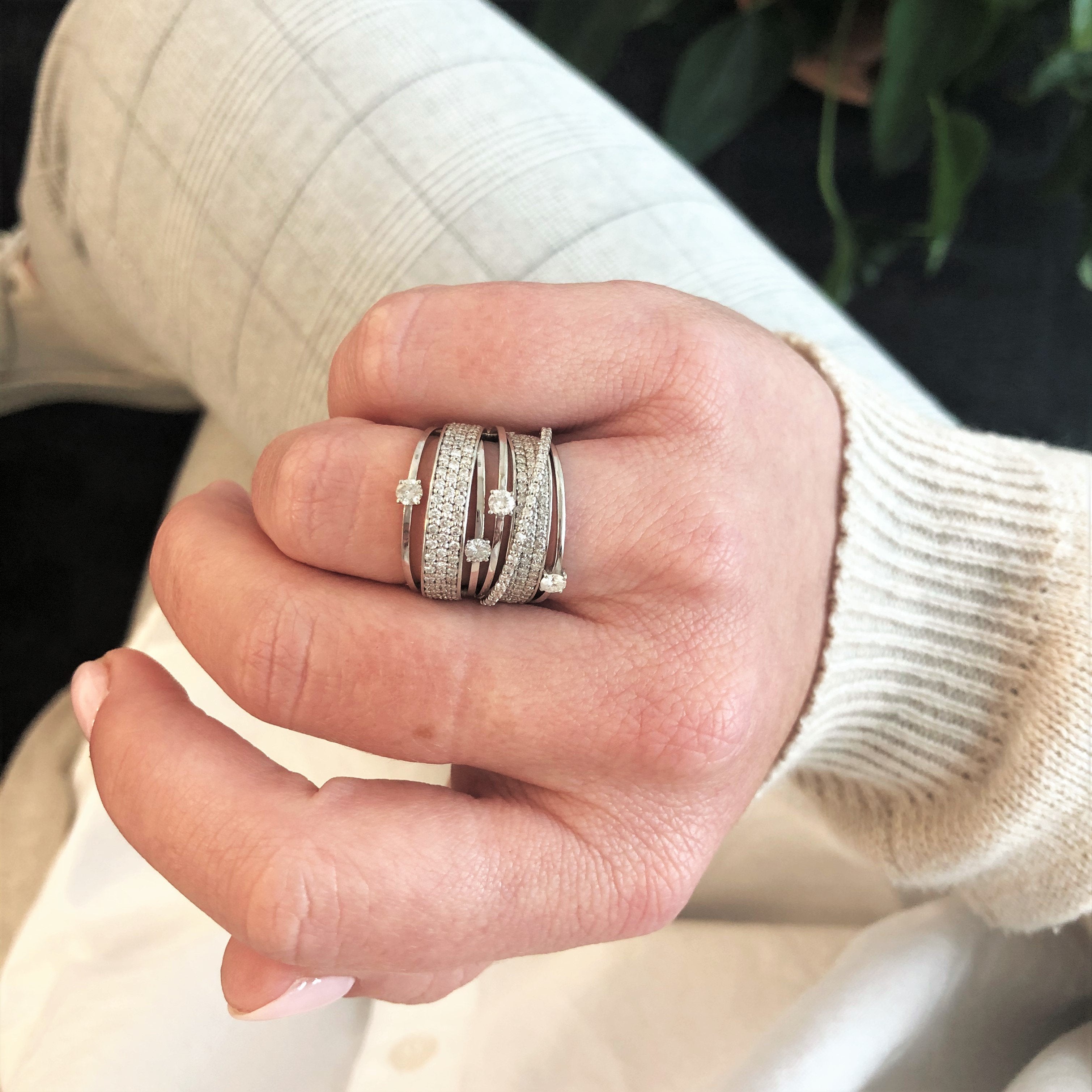 Multi Layered Natural Round cut Diamond Wedding Band