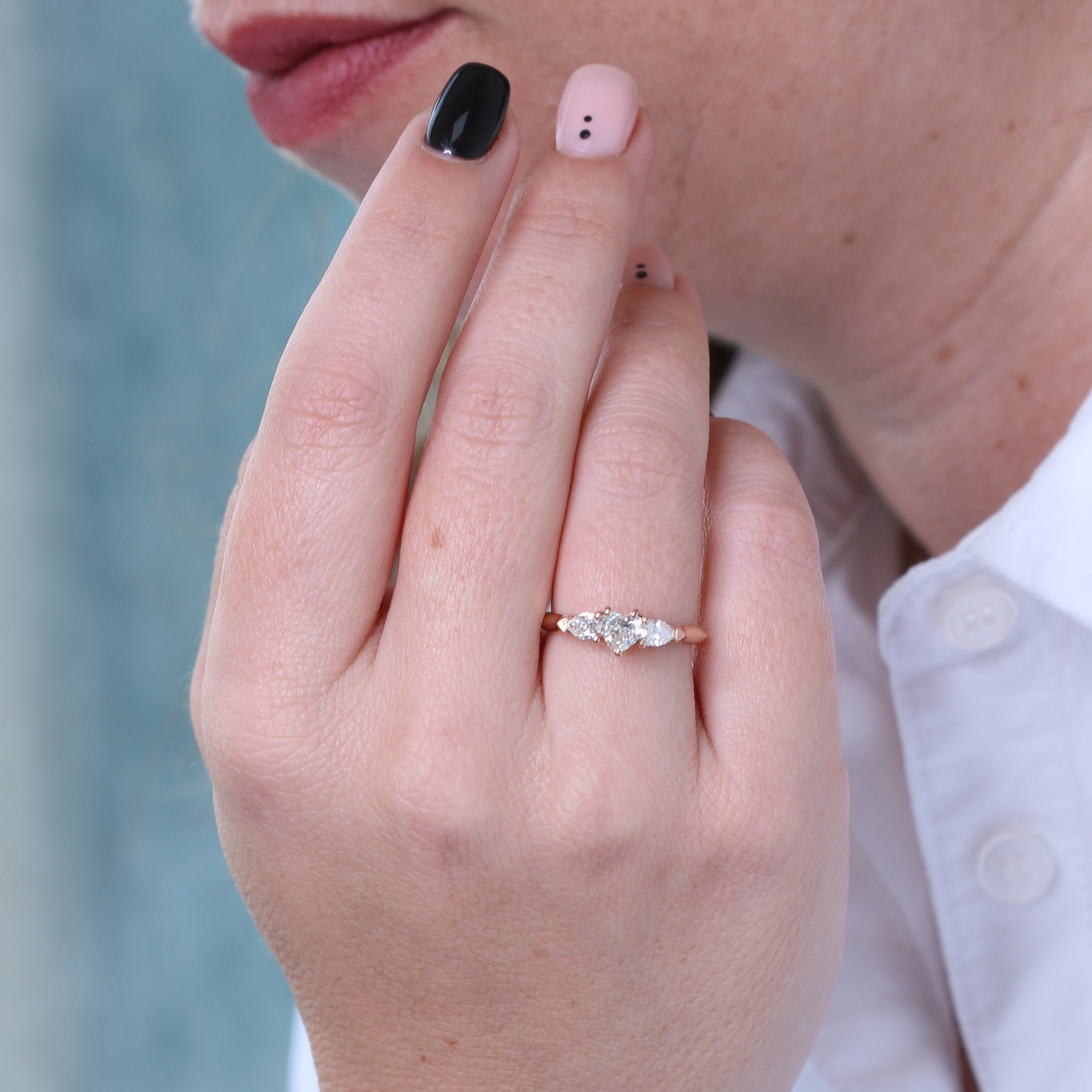 Decorative settings Natural Heart  Diamond Engagement Ring