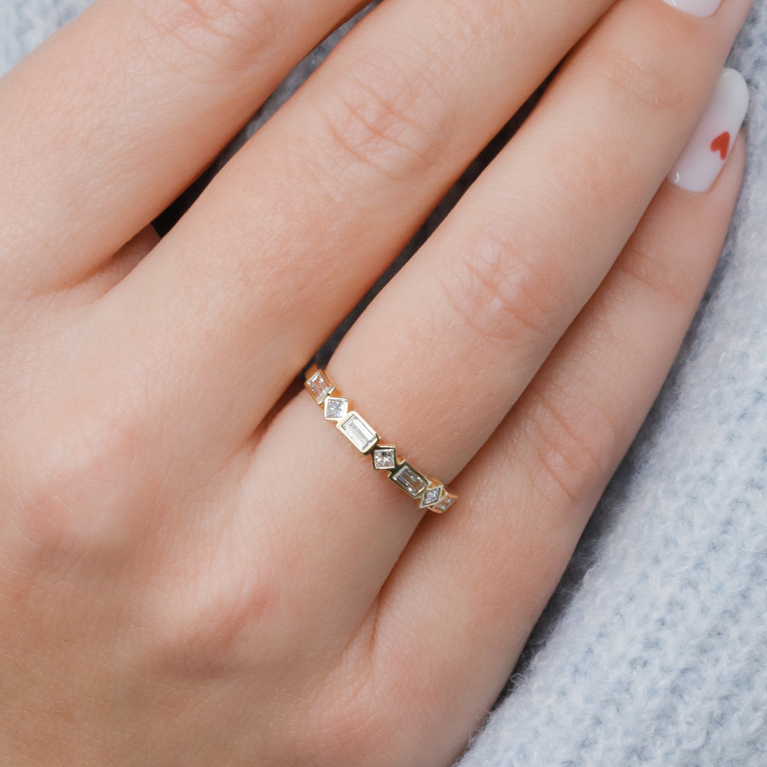 Keren - Art Deco Bezel Natural Baguettes cut Diamond Wedding Band