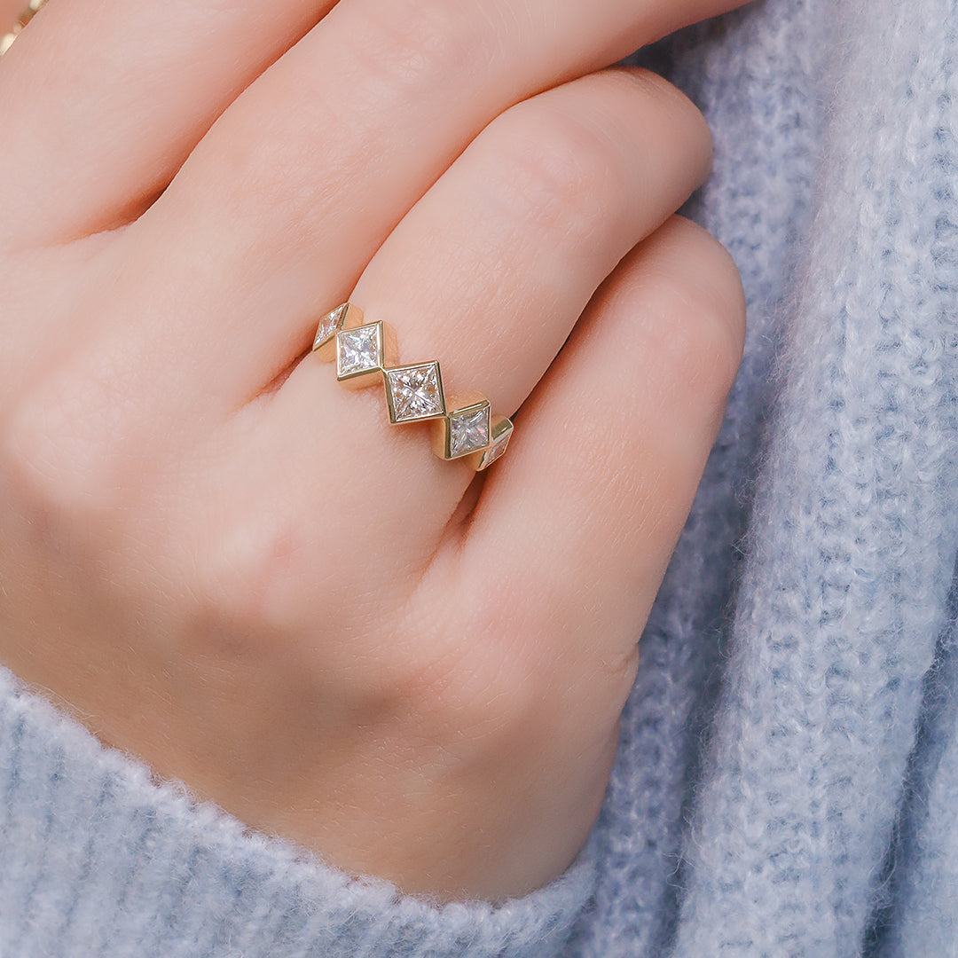 Slantse - 5-Stone Degraded Natural Princess Cut Diamond Engagement Ring